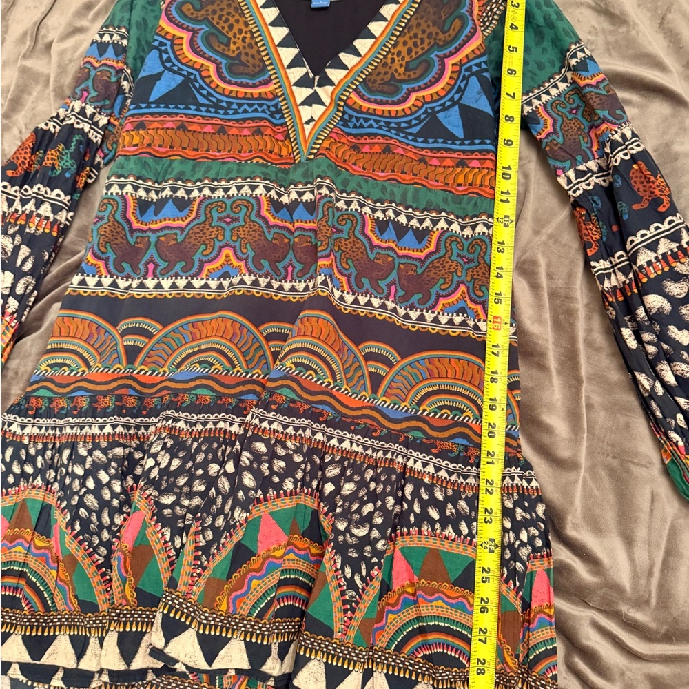 FARM Rio Multicolor Geometric V-Neck Dress - Picture 11 of 13